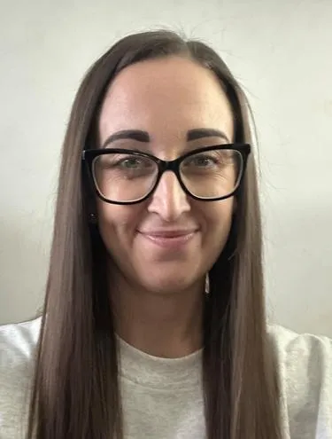 Ms Kylie Young