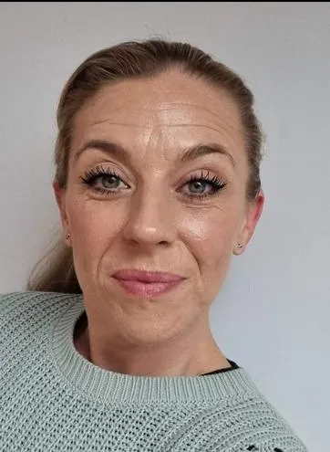 Mrs Katie McCrum